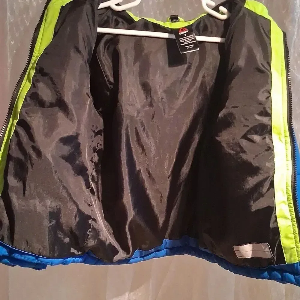 Gerry Weber Kids Blue and Black Puffer Jacket Size 5 Preowned